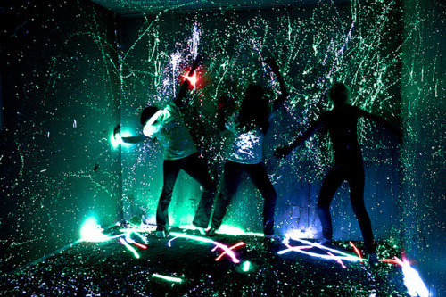 fluo party gadget